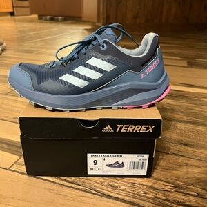 Adidas Terrex Trailrider Women's Blue and Pink Shoes
